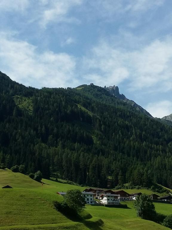 Haus Pinnistor Neustift im Stubaital Eksteriør billede